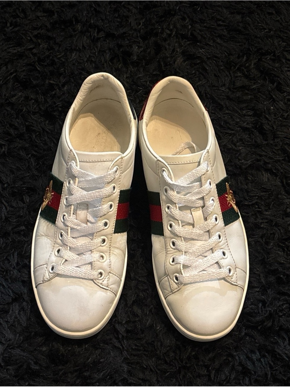 Gucci White Leather Sneakers with Green & Red Web Stripe